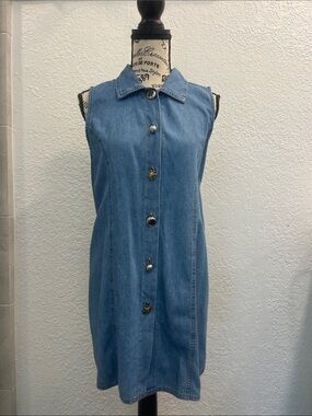 J. Michele - Retro Vintage 90’s Light Blue Denim Sleeveless Button-Up Tunic Dres